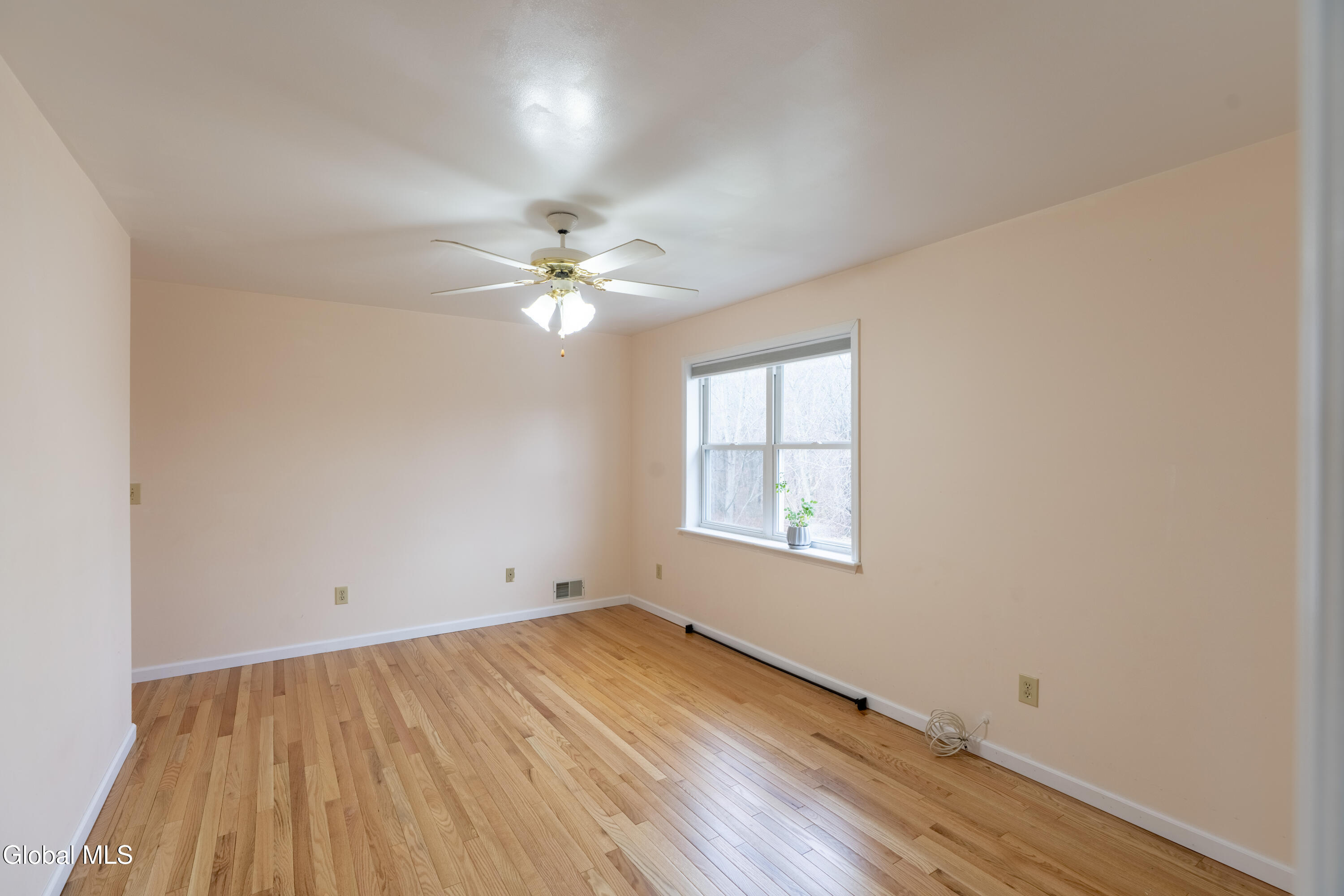 58 Wynantskill Way Troy, NY 12180 - Photo 9 of 21 58 Wynantskill-11