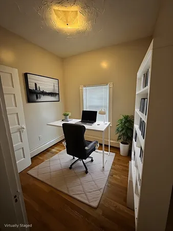 $3,000 | 422 Saratoga Street, Unit 3, Boston, MA 02128