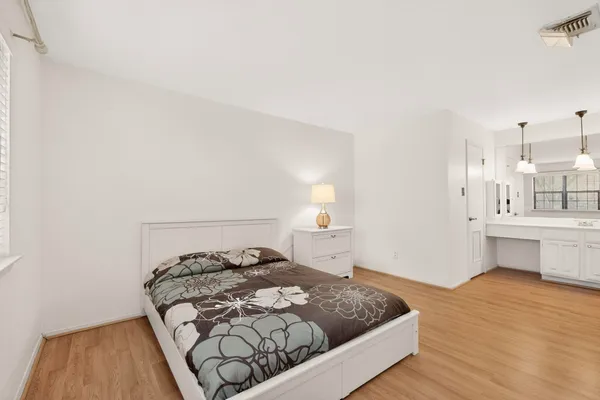 $259,950 | 8210 Bent Tree Road, Unit 104, Austin, TX 78759