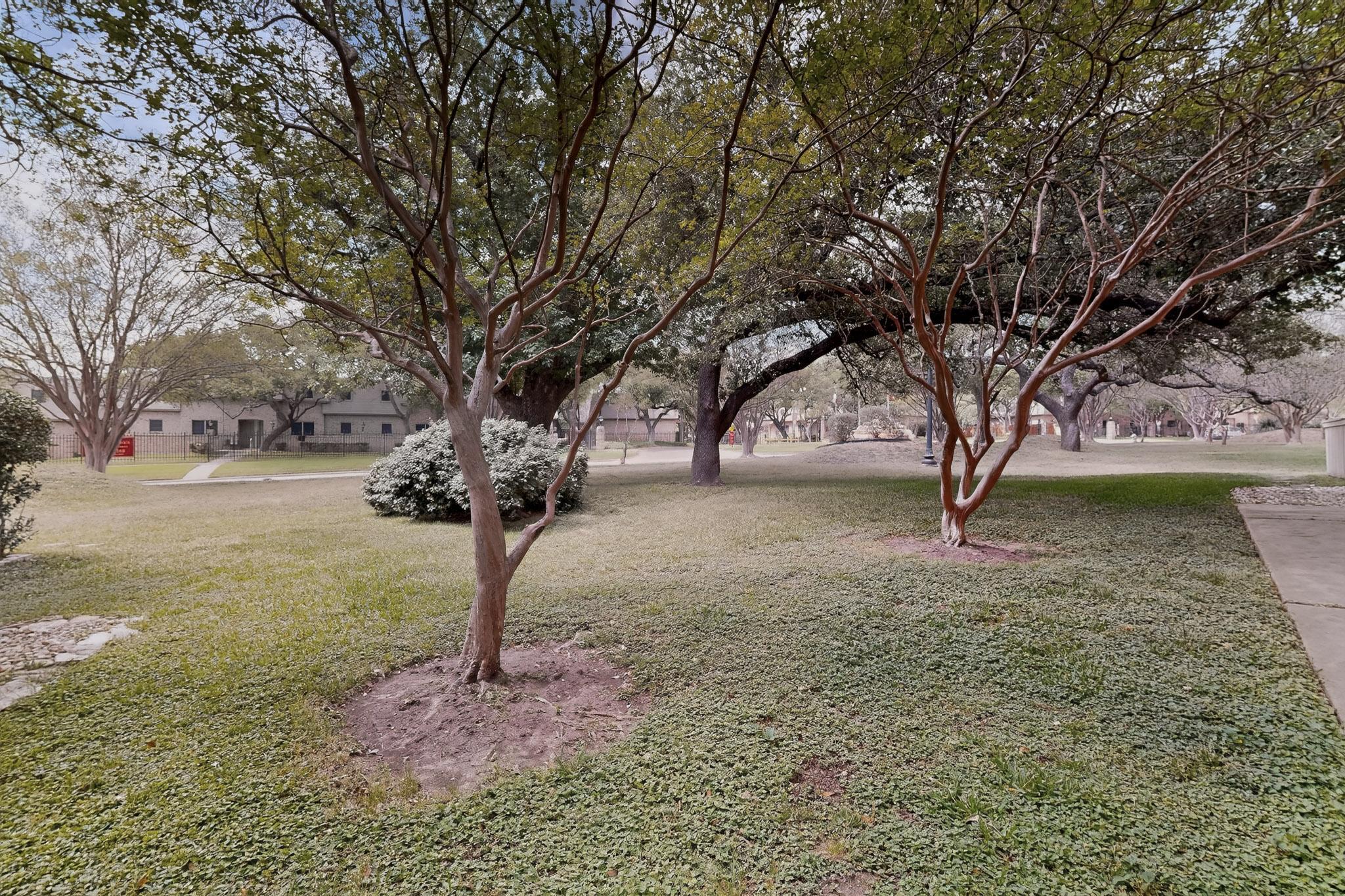 8210 Bent Tree Road, Unit 104 Austin, TX 78759 - Photo 37 of 39 Open area front of the unit