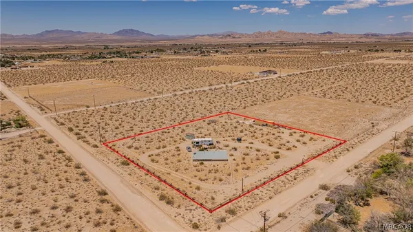 $99,000 | 35330 Foothill Road, Lucerne Valley, CA 92356
