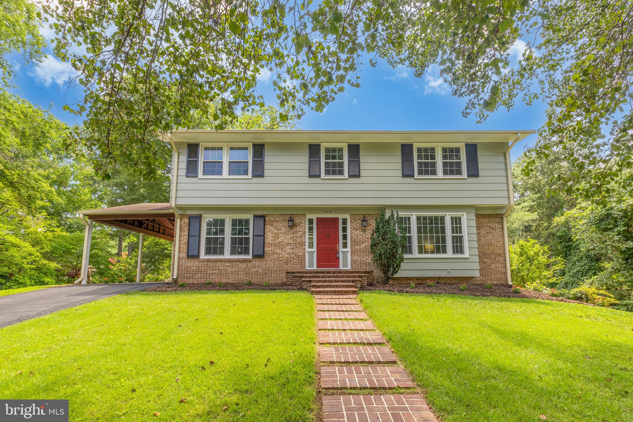 8618 Gateshead Road Alexandria, VA 22309 - Photo 2 of 57 Custom brick work