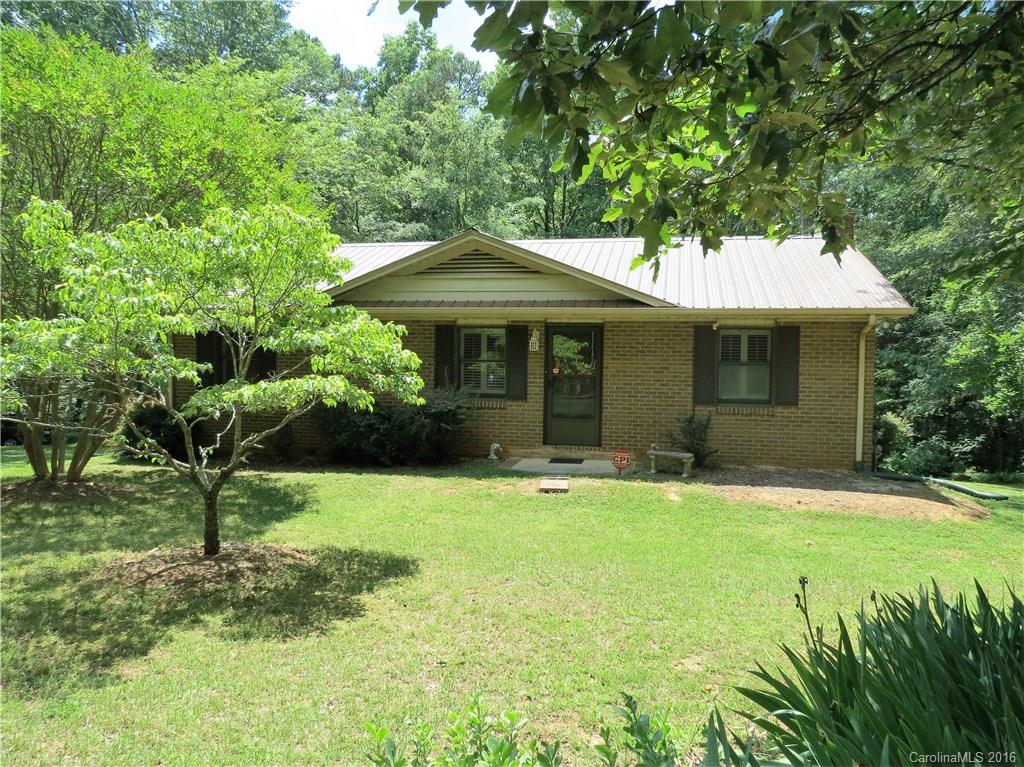 3316 Miranda Road Charlotte, NC 28216 - Photo 1 of 22 Gallery Image 1