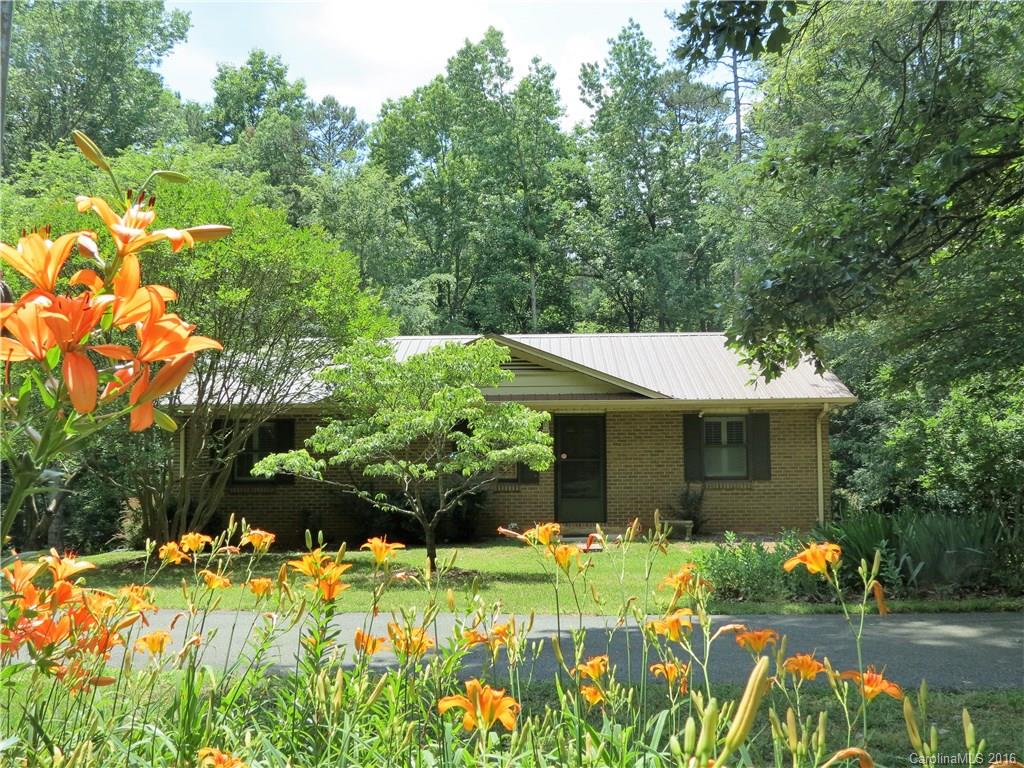 3316 Miranda Road Charlotte, NC 28216 - Photo 15 of 22 Gallery Image 15