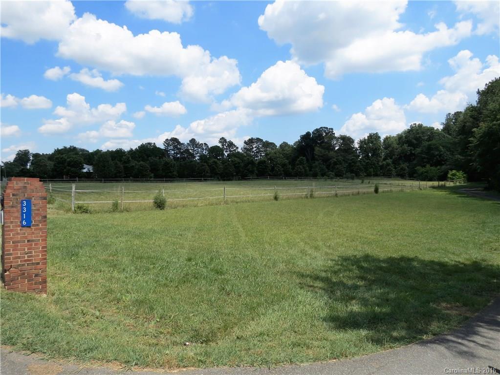 3316 Miranda Road Charlotte, NC 28216 - Photo 18 of 22 Gallery Image 18