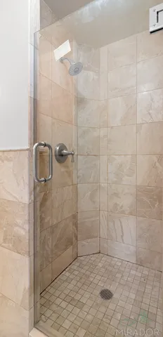 $5,700 | 330 East 39th Street, Unit 18L | Murray Hill