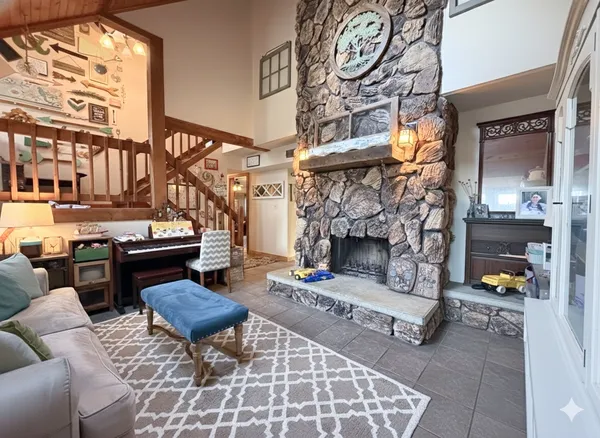 $329,900 | 836 Oak Manor Drive, Marengo, IL 60152