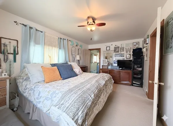 $329,900 | 836 Oak Manor Drive, Marengo, IL 60152