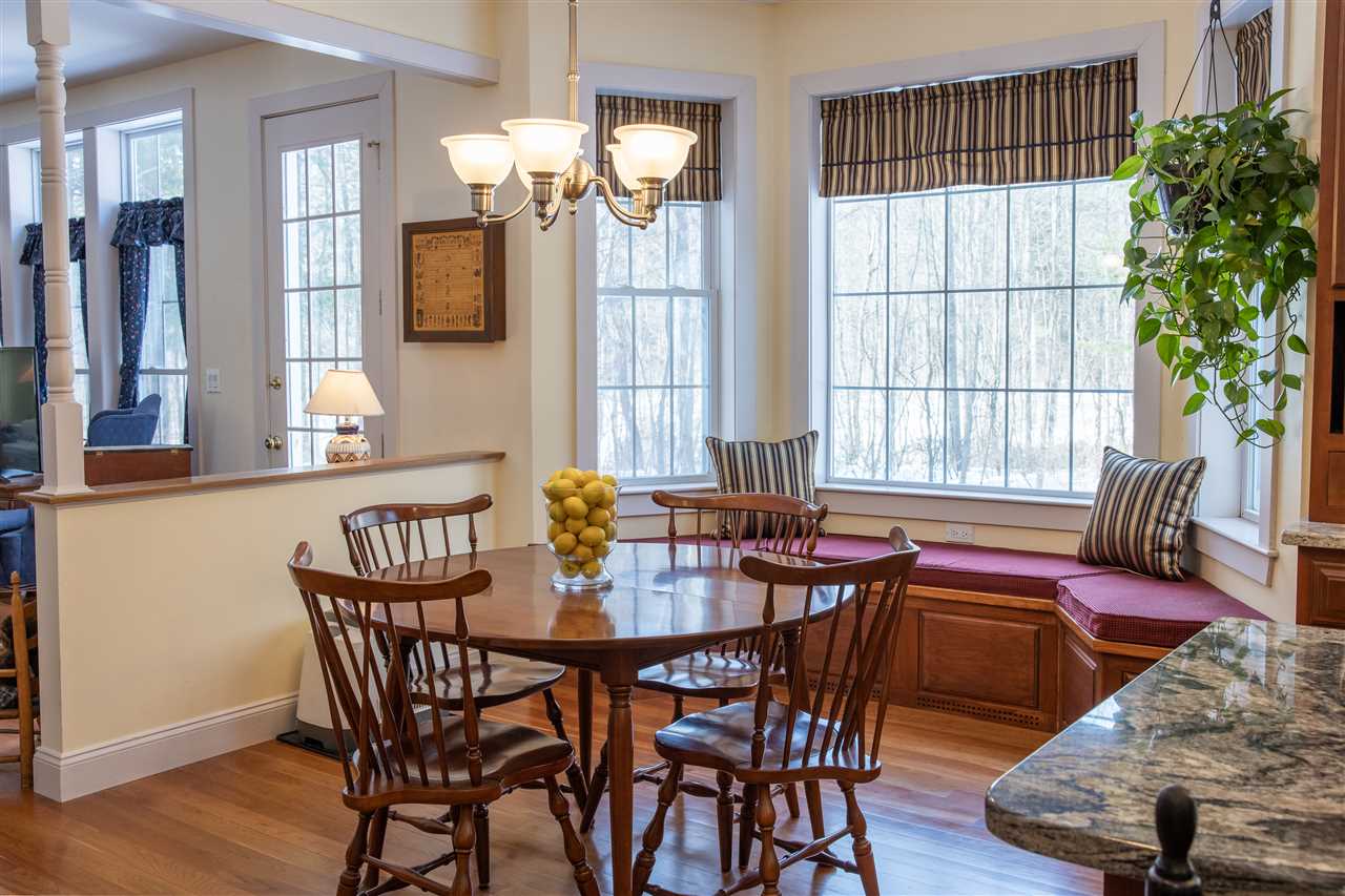 21 Stonegate Lane Shelburne, VT 05482 - Photo 11 of 32 Gallery Image 11