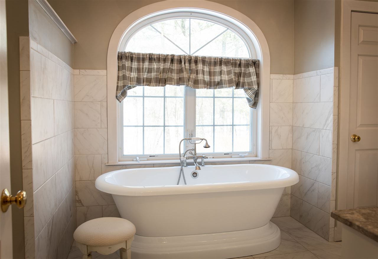 21 Stonegate Lane Shelburne, VT 05482 - Photo 23 of 32 Gallery Image 23