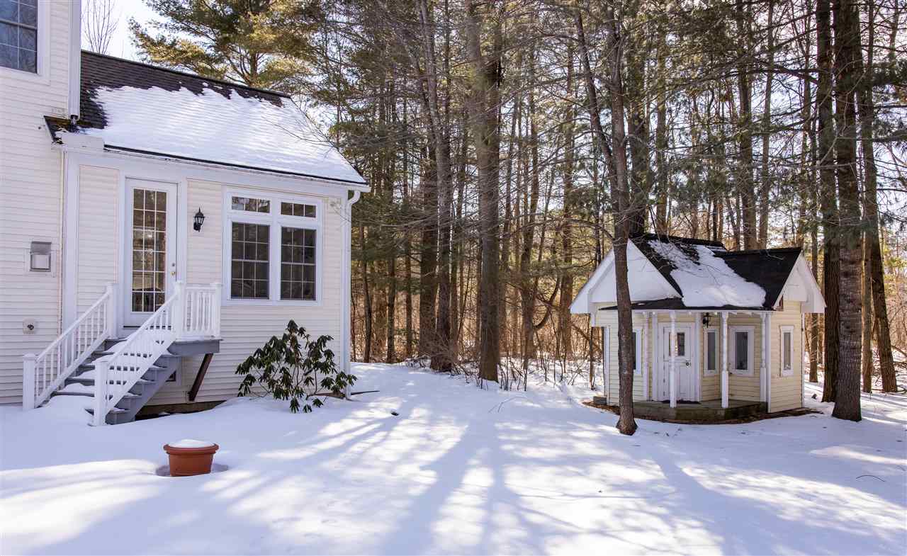 21 Stonegate Lane Shelburne, VT 05482 - Photo 6 of 32 Gallery Image 6