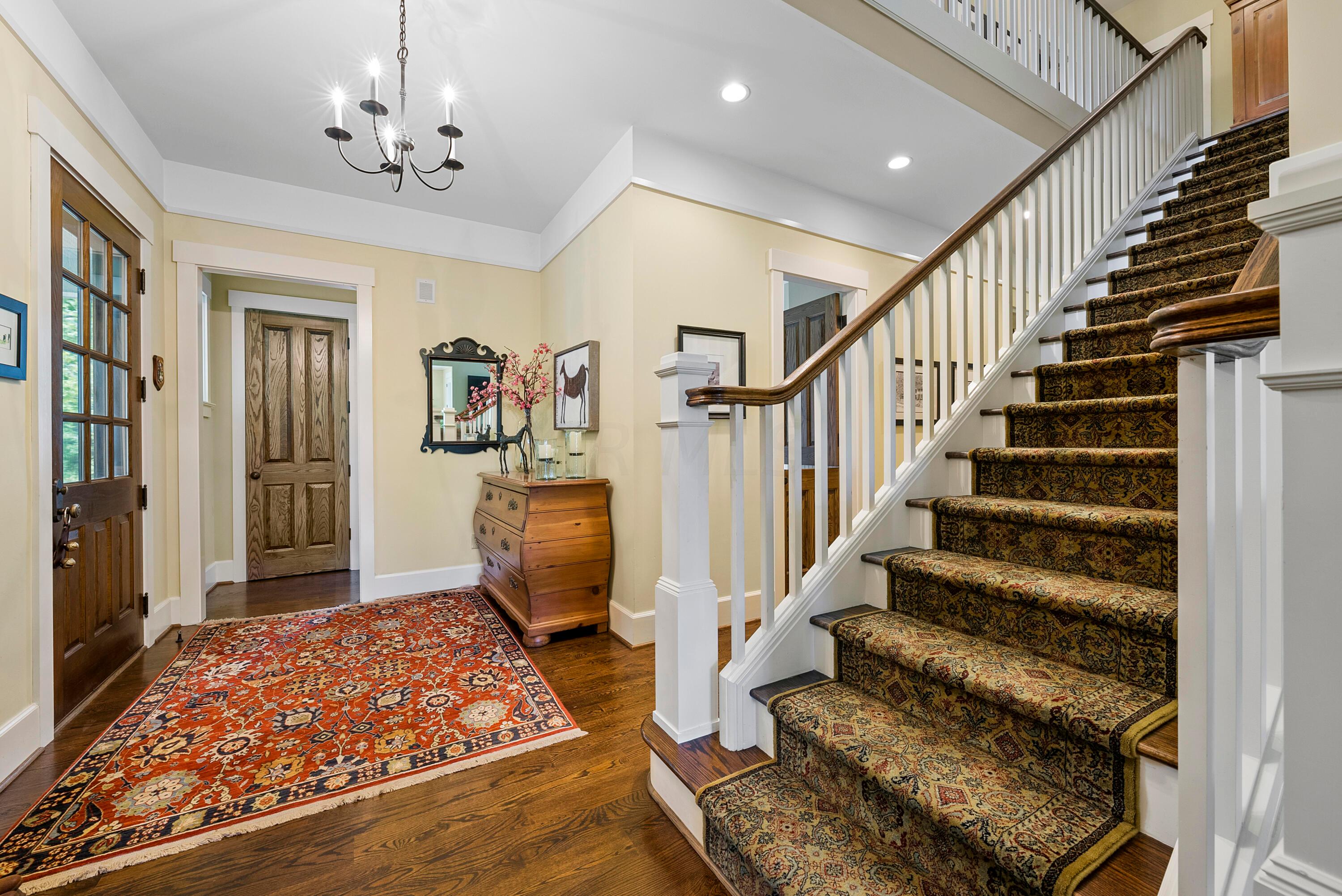 5260 Olentangy River Road Delaware, OH 43015 - Photo 7 of 54 Entryway
