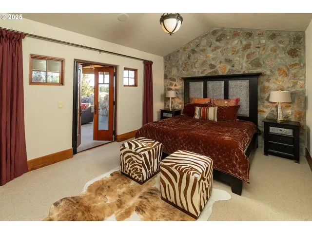 $2,329,999 | 23021 Brushline Court, Bend, OR 97701