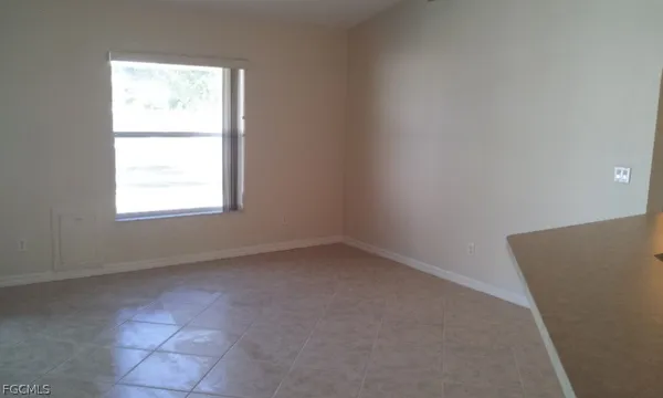 $2,495 | 2733 Southwest 11th Place, Cape Coral, FL 33914