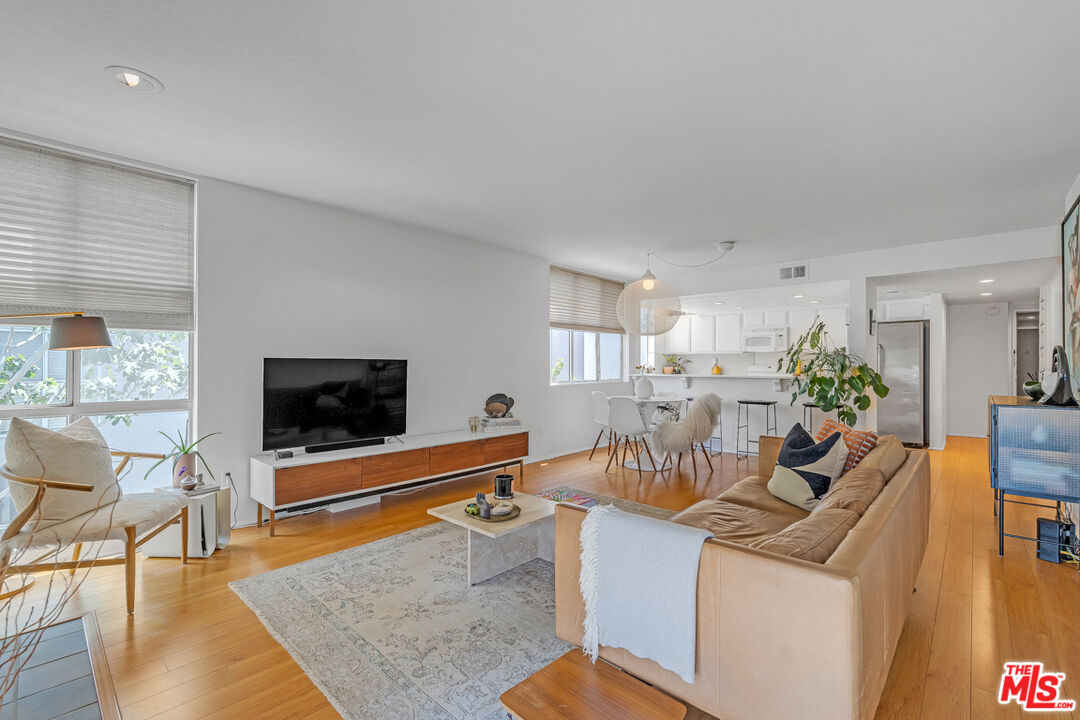 850 South Shenandoah St Unit 205  