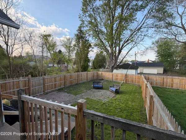 $1,300 | 316 Putnam Street, Unit 1 LEFT, Scranton, PA 18508