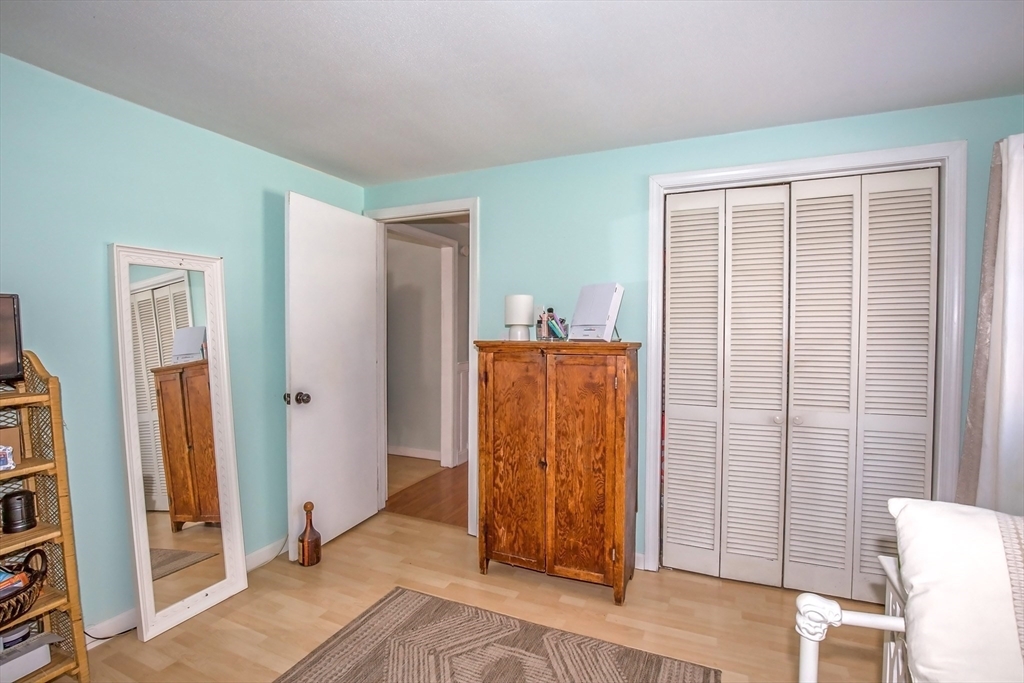 88 Senator Street Springfield, MA 01129 - Photo 17 of 40 Gallery Image 17