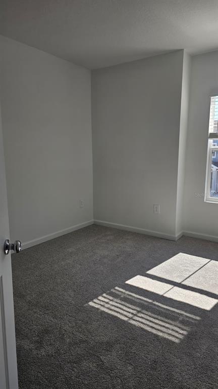 2739 Skyline Loop Kissimmee, FL 34758 - Photo 18 of 47