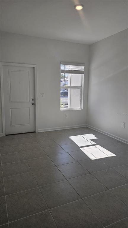 2739 Skyline Loop Kissimmee, FL 34758 - Photo 22 of 47