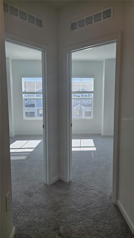 2739 Skyline Loop Kissimmee, FL 34758 - Photo 32 of 47