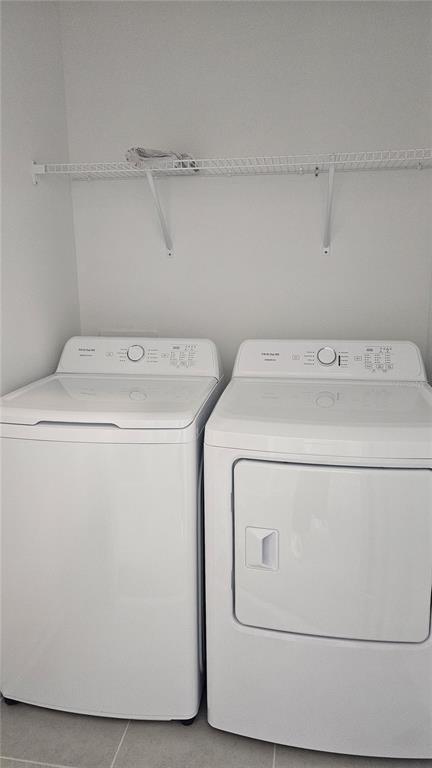 2739 Skyline Loop Kissimmee, FL 34758 - Photo 33 of 47