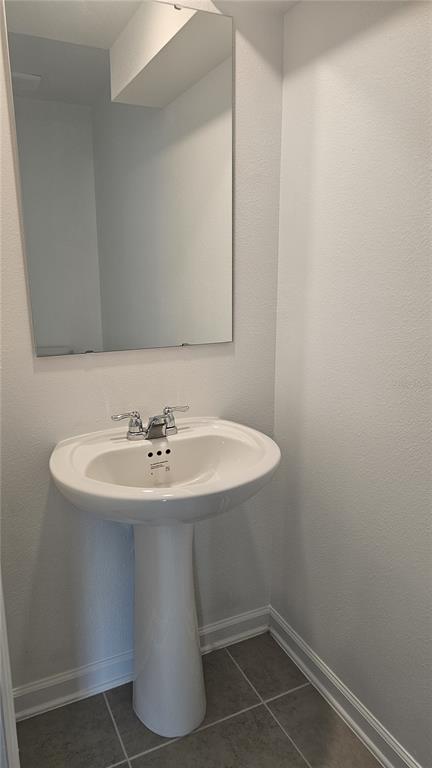 2739 Skyline Loop Kissimmee, FL 34758 - Photo 37 of 47