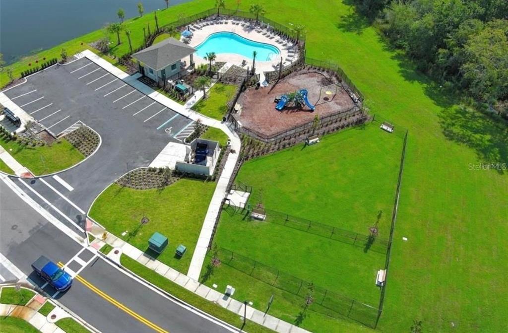 2739 Skyline Loop Kissimmee, FL 34758 - Photo 45 of 47