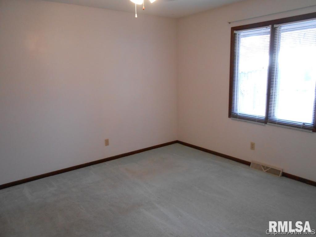 331-333 Norwalk Road Springfield, IL 62704 - Photo 12 of 24