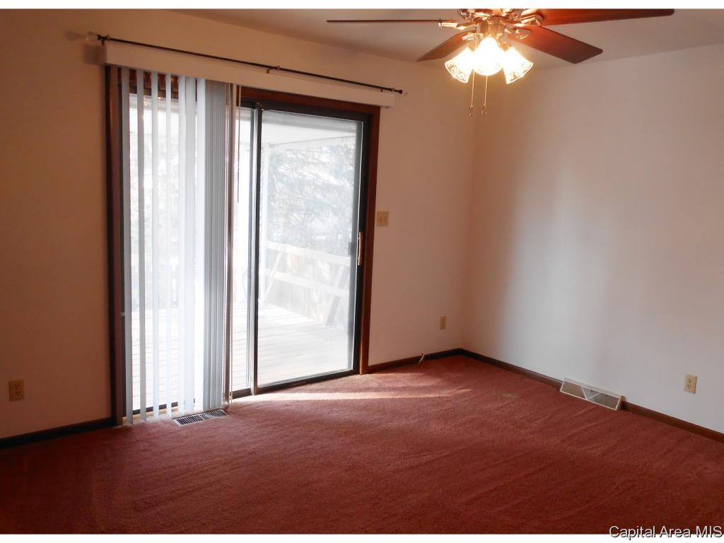 331-333 Norwalk Road Springfield, IL 62704 - Photo 14 of 24