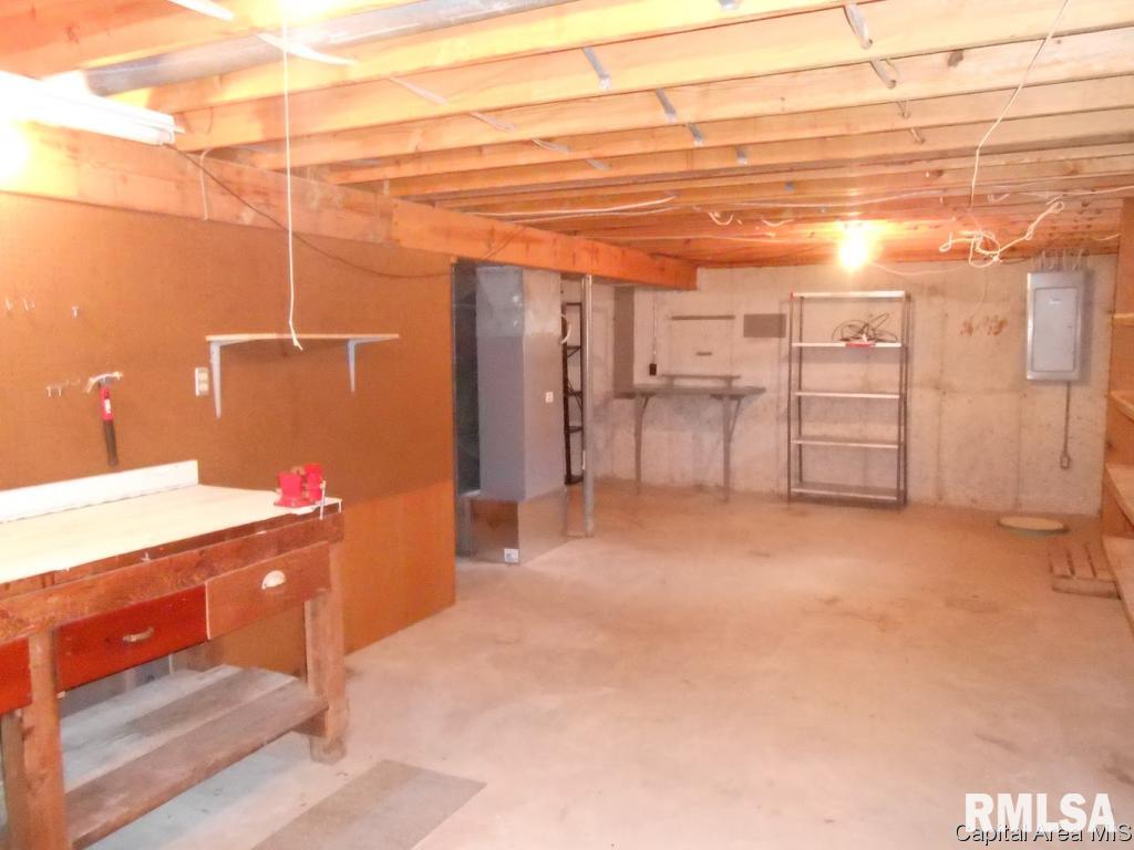 331-333 Norwalk Road Springfield, IL 62704 - Photo 22 of 24
