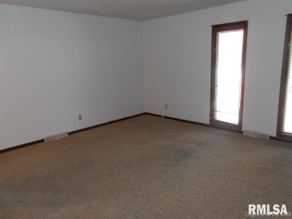 331-333 Norwalk Road Springfield, IL 62704 - Photo 8 of 24