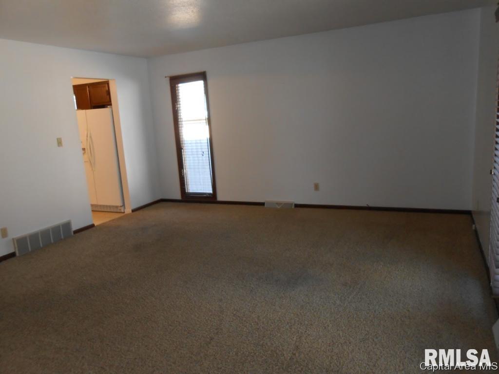 331-333 Norwalk Road Springfield, IL 62704 - Photo 9 of 24