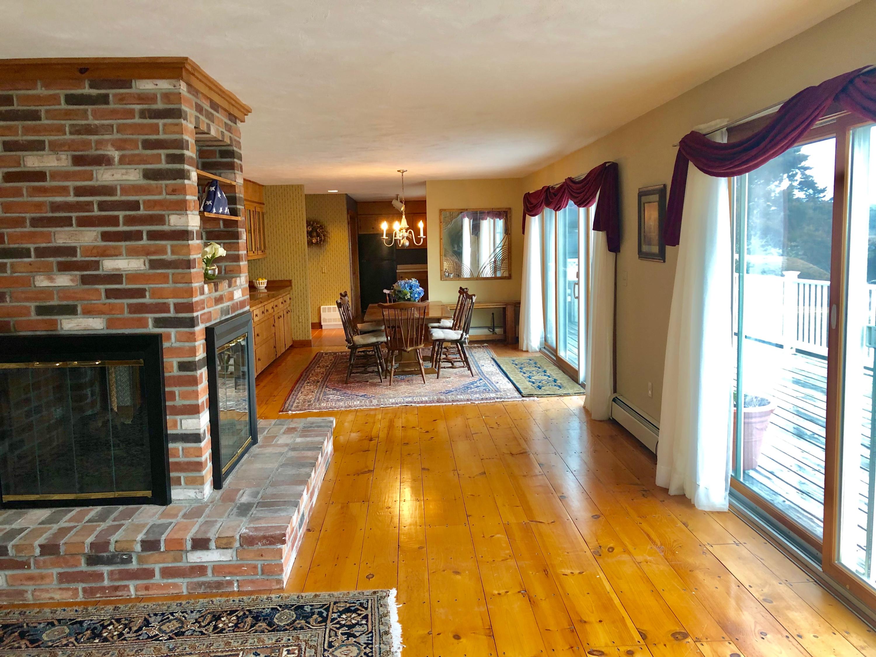 26 Beach Road West Dennis, MA 02670 - Photo 18 of 50 LR 2 DR 2 Kitchen