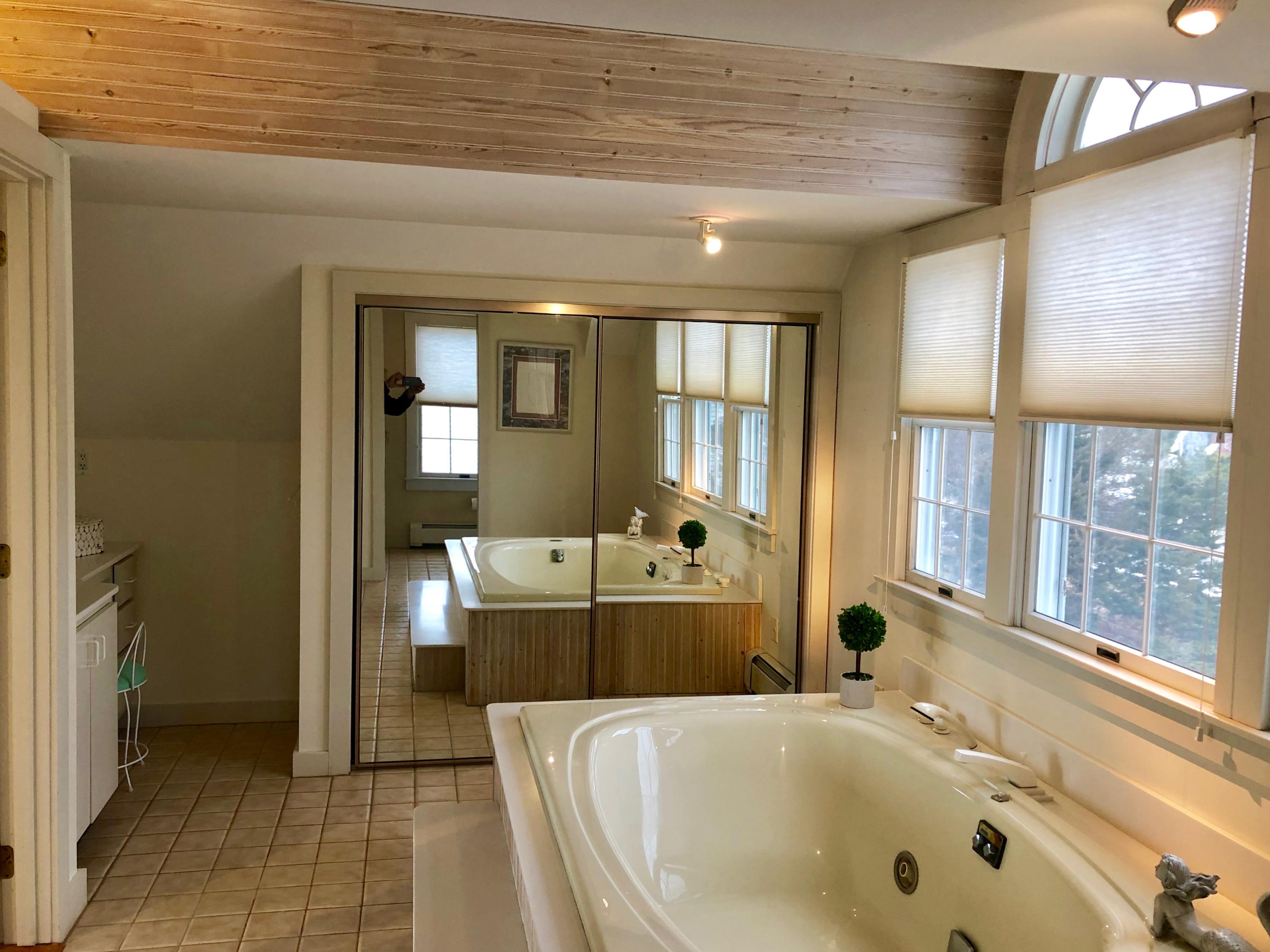 26 Beach Road West Dennis, MA 02670 - Photo 29 of 50 MBR jacuzzi.mirrored closet