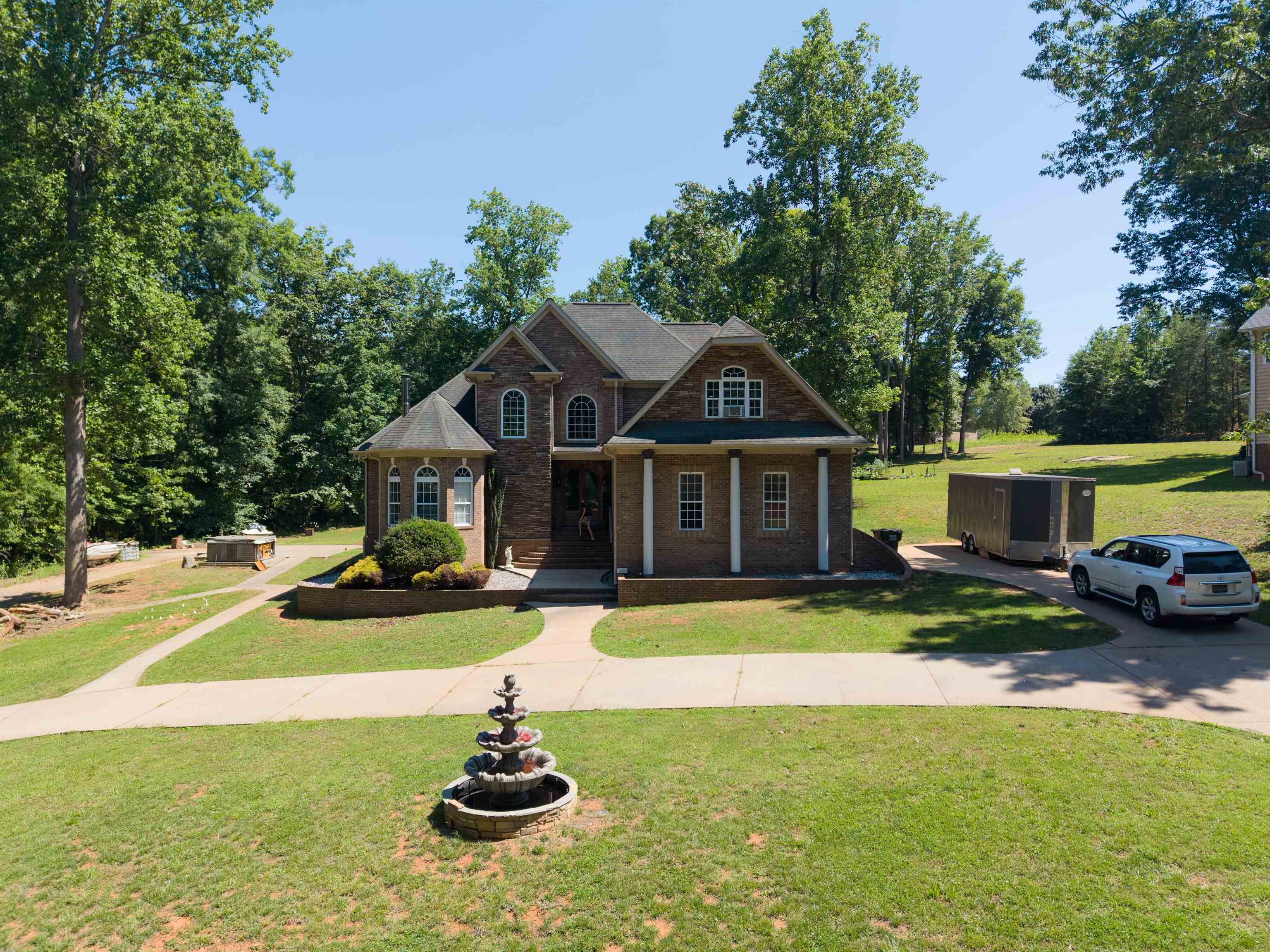 102 Point Bluff Court Inman, SC 29349 - Photo 11 of 50