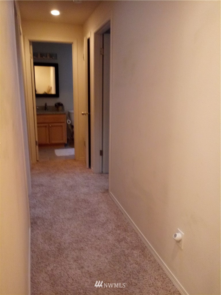23317 Edmonds Way, Unit 4 Edmonds, WA 98026 - Photo 13 of 24 Gallery Image 13