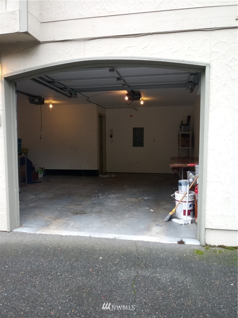 23317 Edmonds Way, Unit 4 Edmonds, WA 98026 - Photo 23 of 24 Gallery Image 23