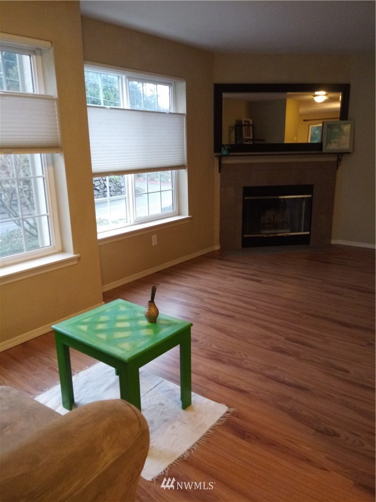 23317 Edmonds Way, Unit 4 Edmonds, WA 98026 - Photo 10 of 24 Gallery Image 10