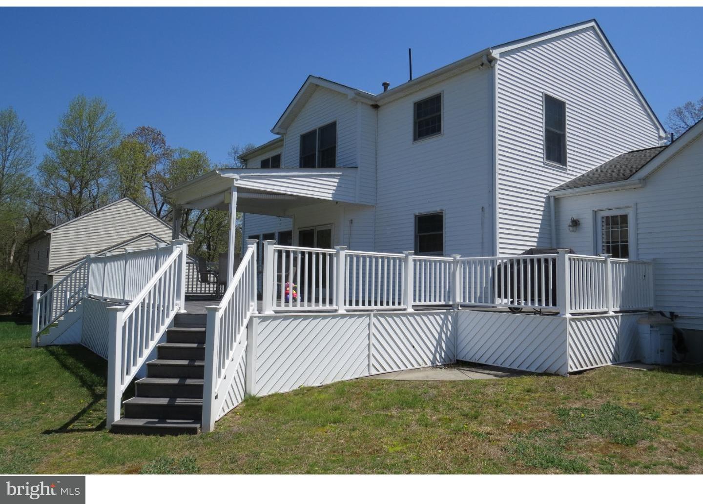 112 Bells Lake Road Sewell, NJ 08080 - Photo 22 of 23 Deck
