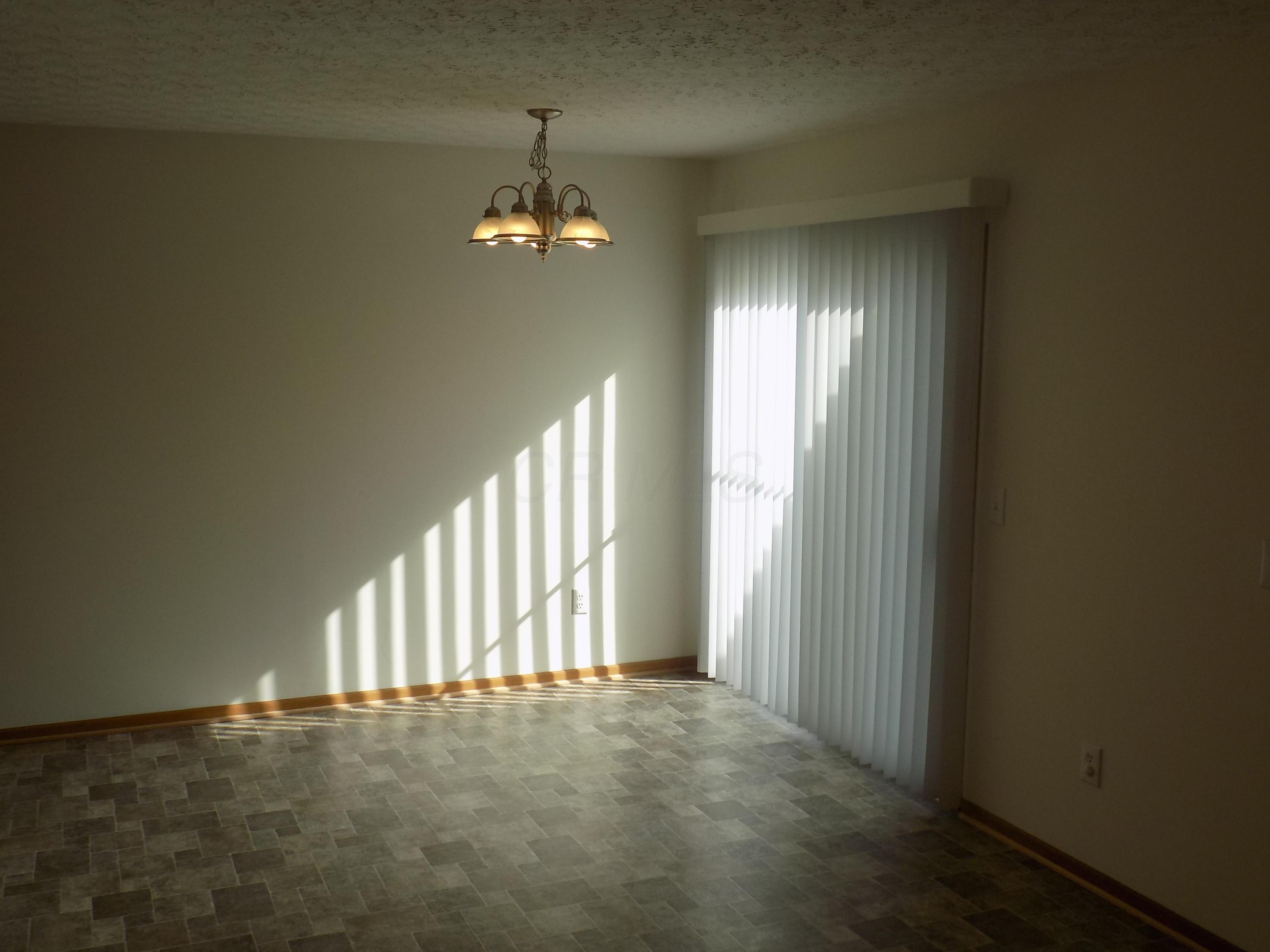 552 Rockets Street, Unit 137 Galloway, OH 43119 - Photo 13 of 35 Gallery Image 13