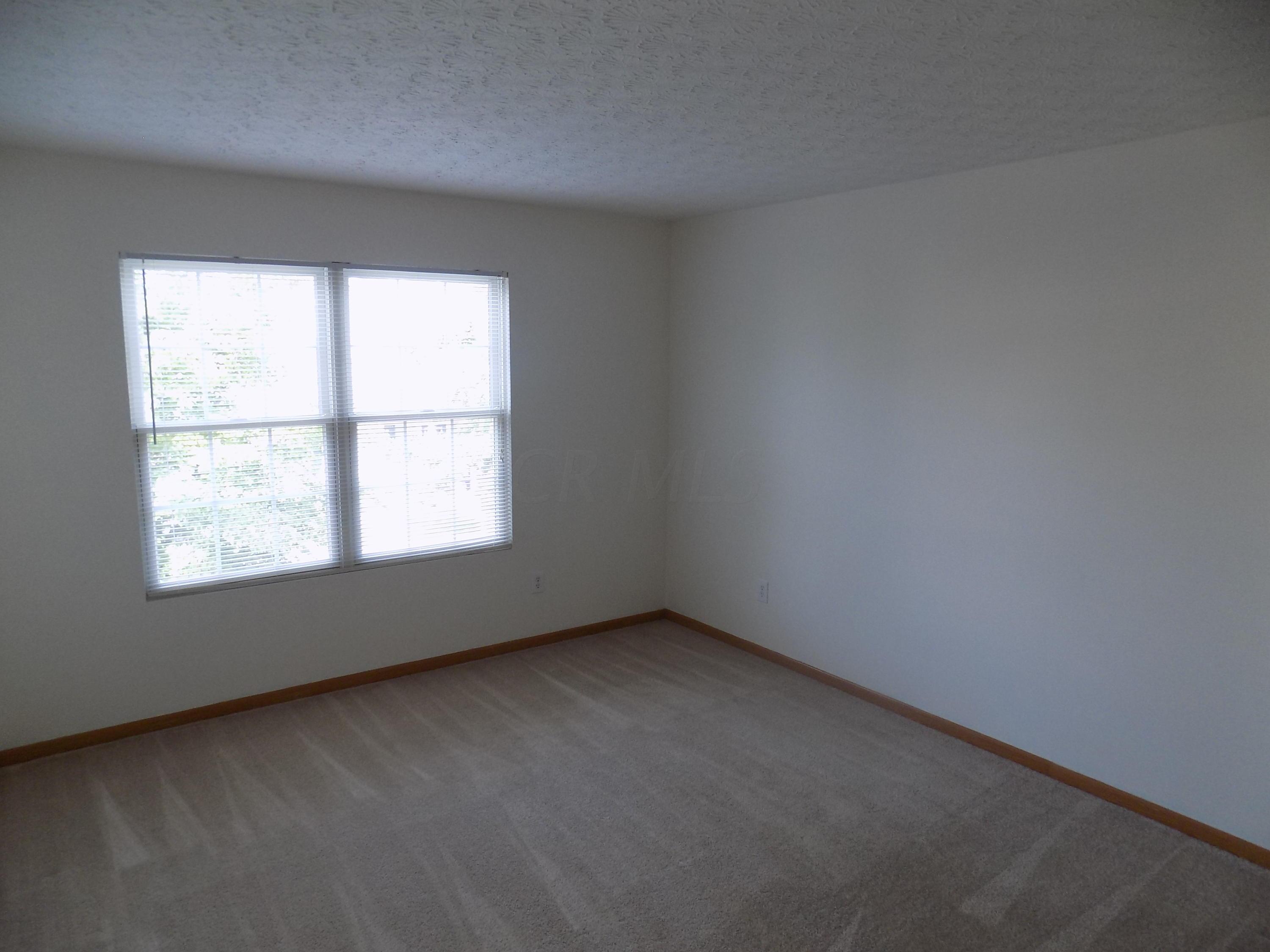 552 Rockets Street, Unit 137 Galloway, OH 43119 - Photo 26 of 35 Gallery Image 26