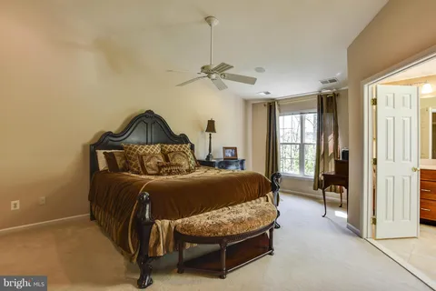 $899,900 | 43395 Briar Creek Terrace, Ashburn, VA 20147