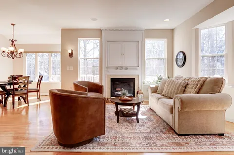 $899,900 | 43395 Briar Creek Terrace, Ashburn, VA 20147