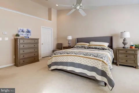 $899,900 | 43395 Briar Creek Terrace, Ashburn, VA 20147