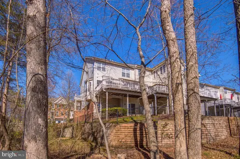 $899,900 | 43395 Briar Creek Terrace, Ashburn, VA 20147