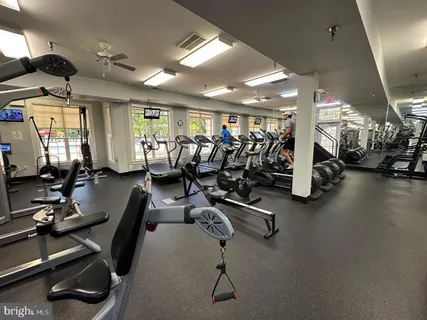 $899,900 | 43395 Briar Creek Terrace, Ashburn, VA 20147