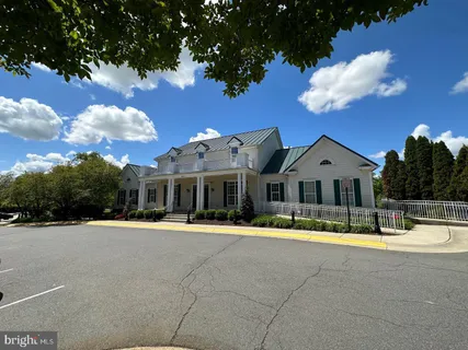 $899,900 | 43395 Briar Creek Terrace, Ashburn, VA 20147