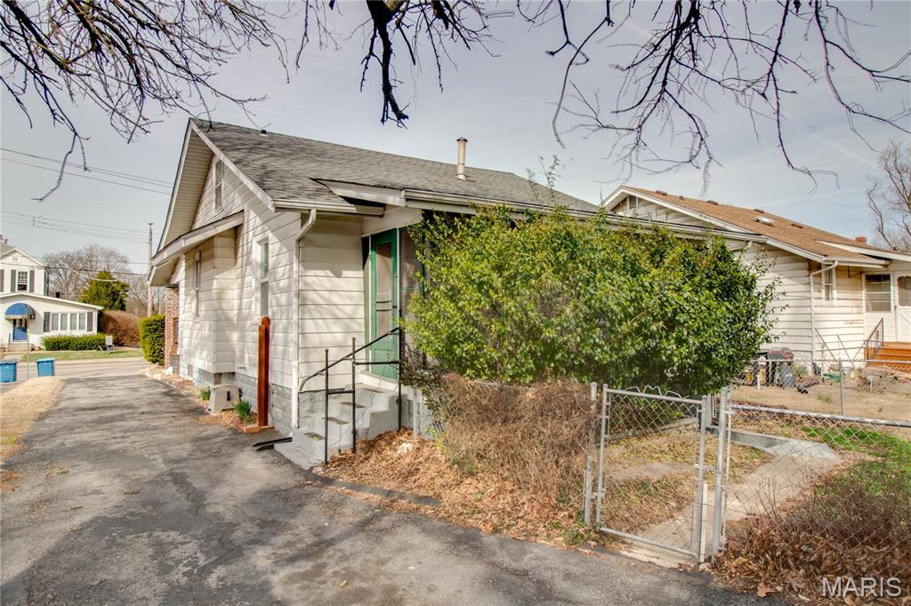 1913 State Street Alton, IL 62002 - Photo 30 of 34