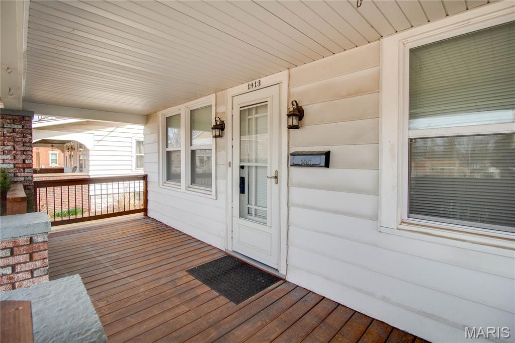 1913 State Street Alton, IL 62002 - Photo 5 of 34