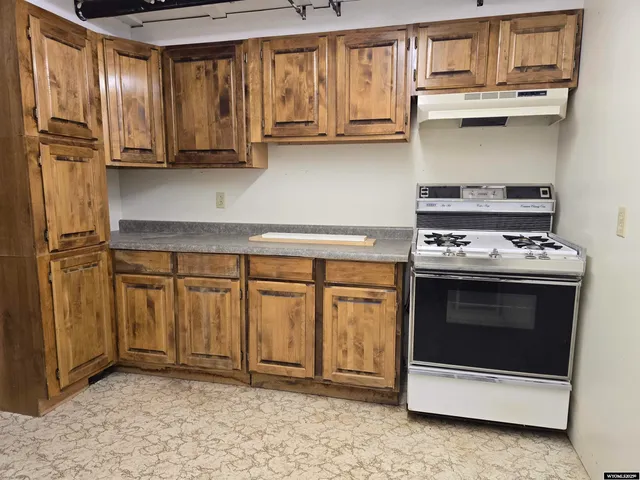 $375,000 | 232 Gambell Street, Hartville, WY 82215